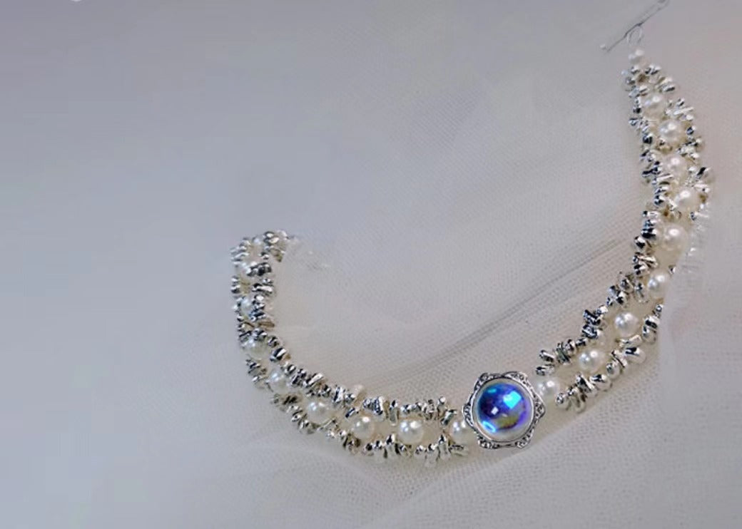 Exquisita pulsera de plata de ley hecha a mano con perlas y piedras preciosas: un regalo de elegancia