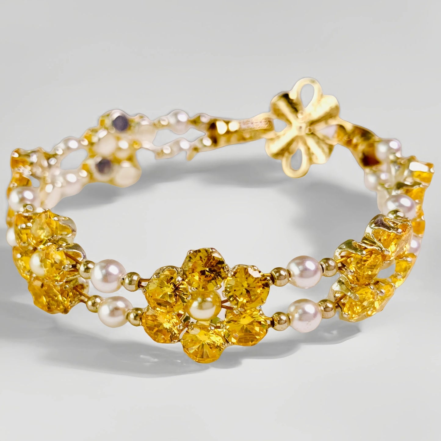 Pulsera de aguamarina y perla hecha a mano