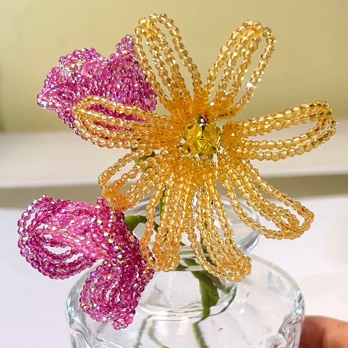 Pulsera de aguamarina y perla hecha a mano