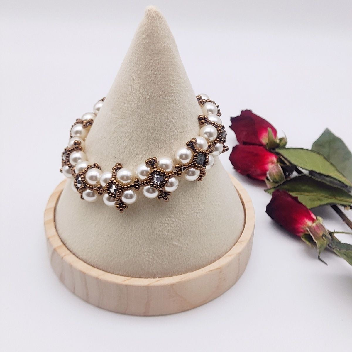 Pulsera de perlas y cuentas de semillas hecha a mano de alta calidad: color duradero