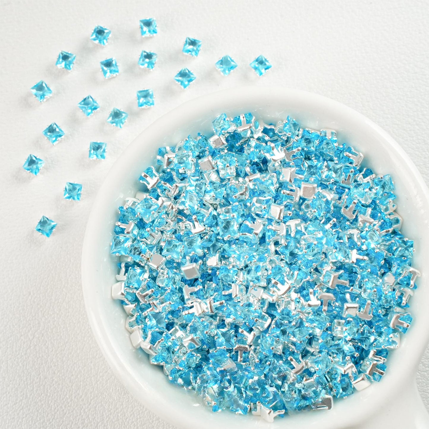 OneMillet Square Zirconia Beads 4*4MM