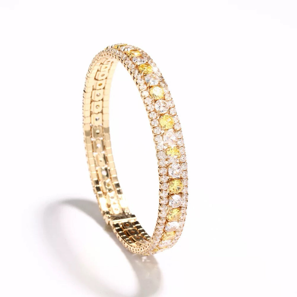 Handgefertigtes Perlen- und Aquamarinarmband