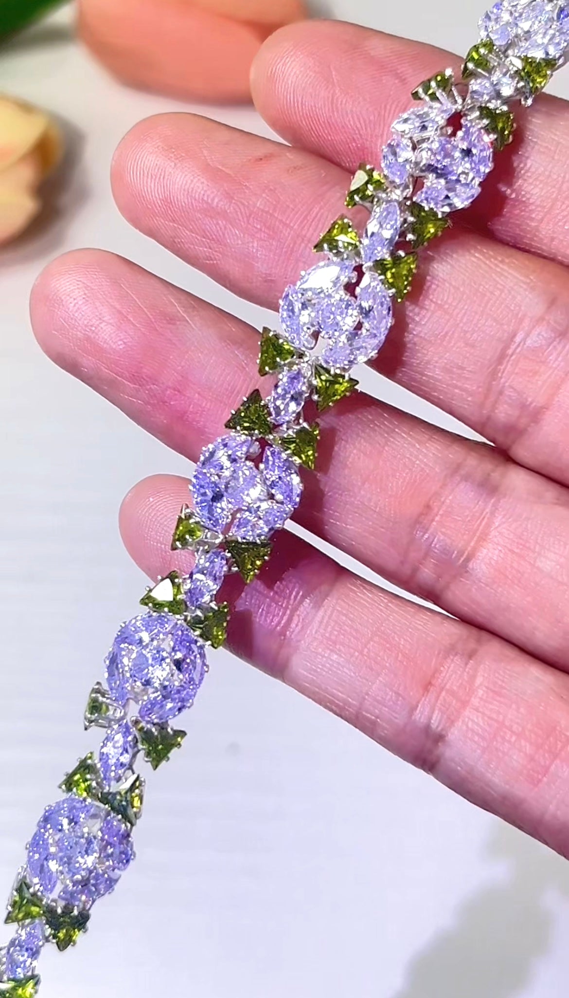 Pulsera de aguamarina y perla hecha a mano