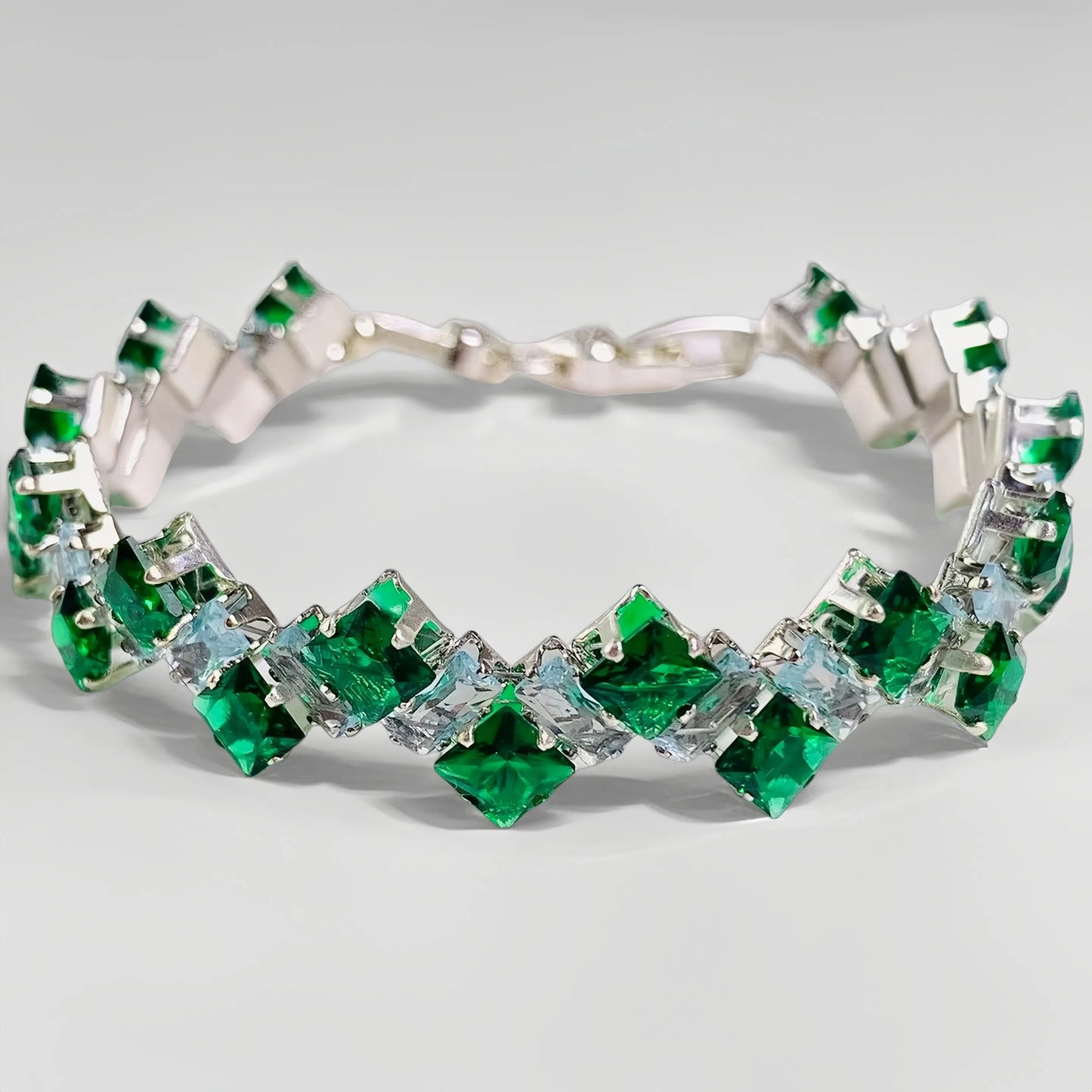 Pulsera de aguamarina y perla hecha a mano