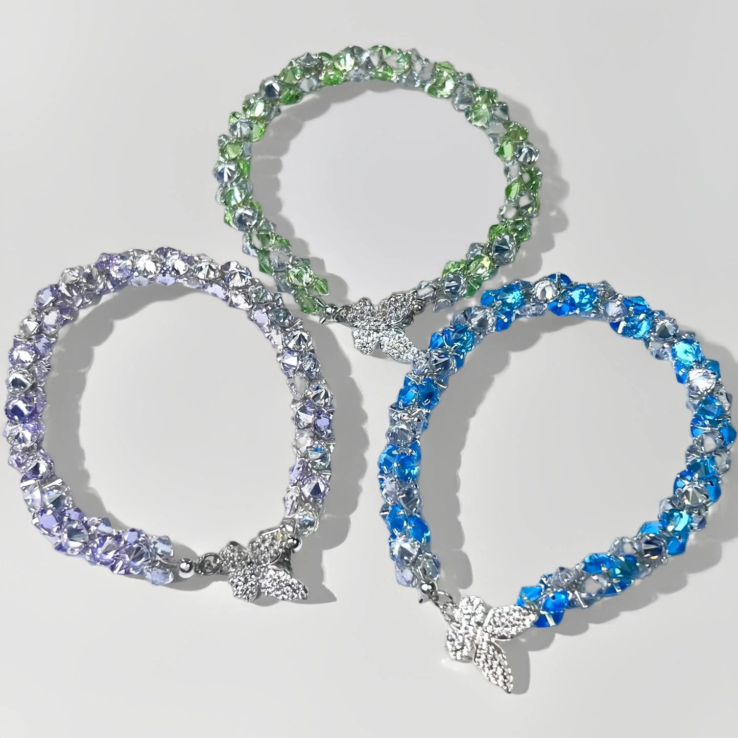 Pulsera de aguamarina y perla hecha a mano