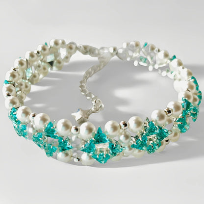 Handgefertigtes Perlen- und Aquamarinarmband