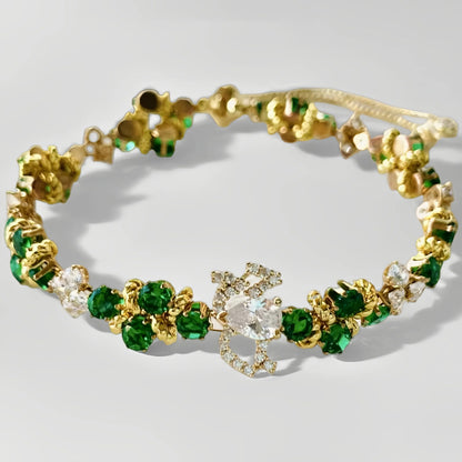 Handgefertigtes Perlen- und Aquamarinarmband