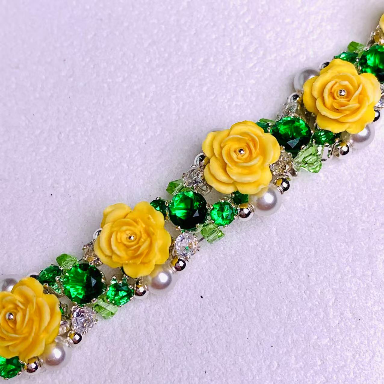 Pulsera de aguamarina y perla hecha a mano