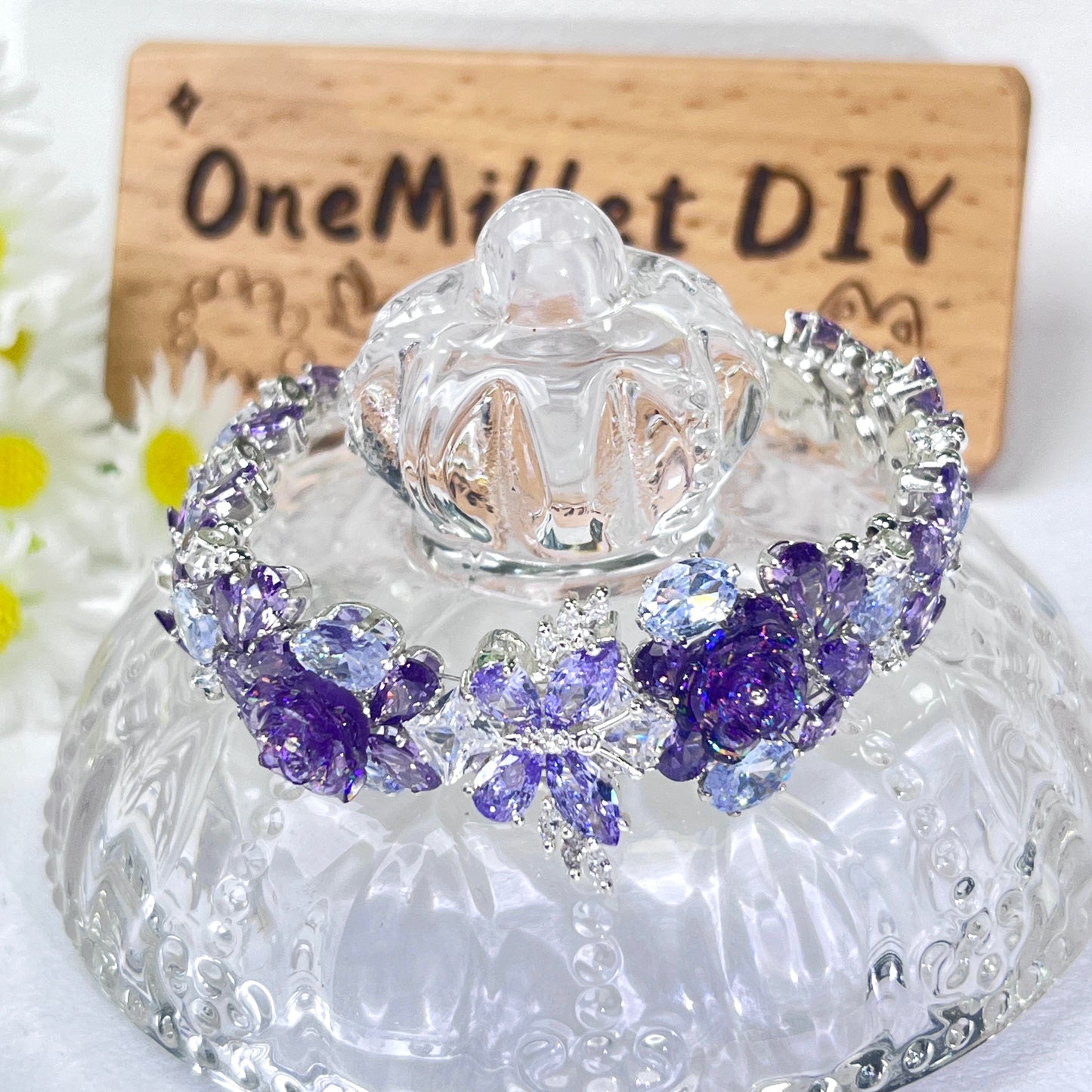 Handgefertigtes Perlen- und Aquamarinarmband