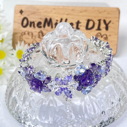 Handgefertigtes Perlen- und Aquamarinarmband