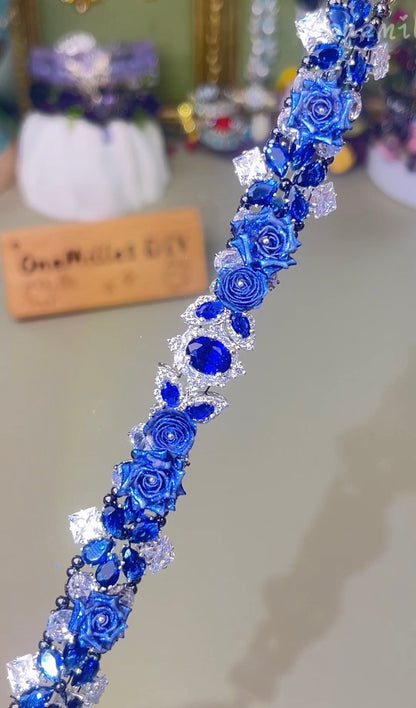 Handgefertigtes Perlen- und Aquamarinarmband