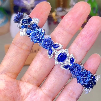 Handgefertigtes Perlen- und Aquamarinarmband