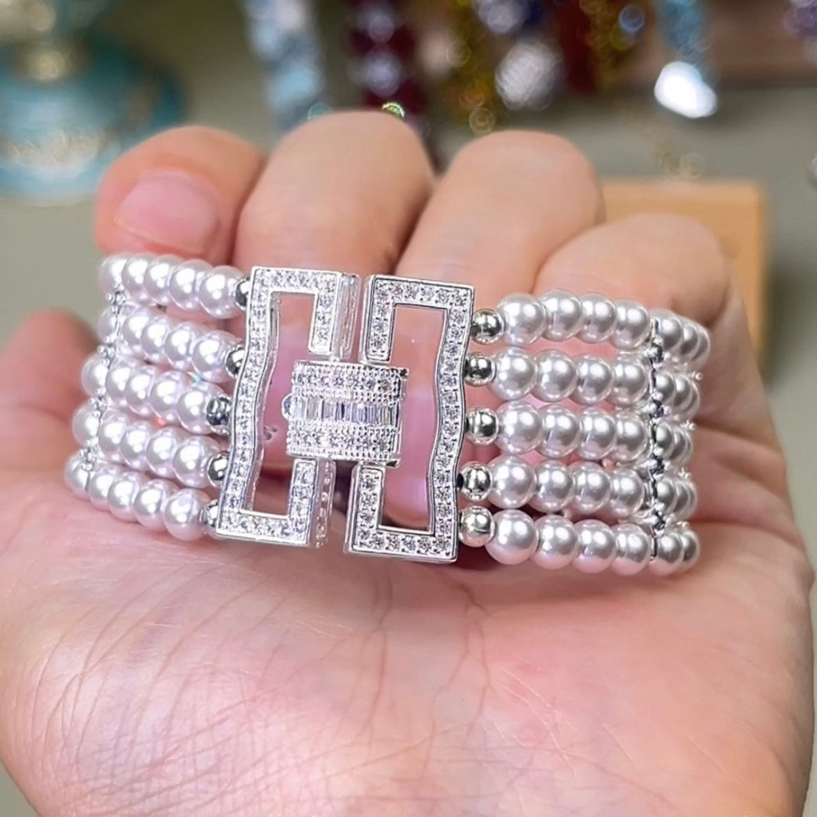 Pulsera de aguamarina y perla hecha a mano