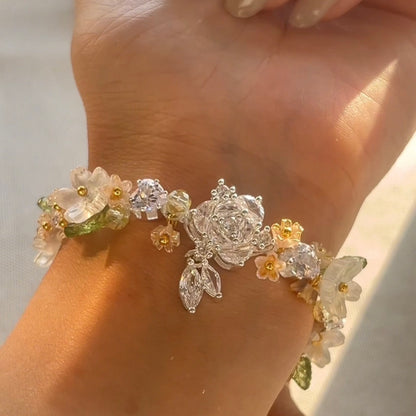 Pulsera de aguamarina y perla hecha a mano