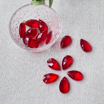 Large Teardrop Crystal Beads for Handmade Flower Crafting