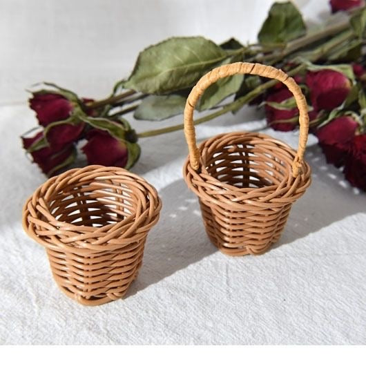 Mini Woven Baskets for Beaded Flowers, Tiny Flower Holders