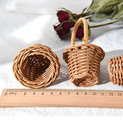 Mini Woven Baskets for Beaded Flowers, Tiny Flower Holders