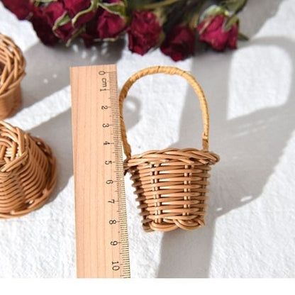 Mini Woven Baskets for Beaded Flowers, Tiny Flower Holders