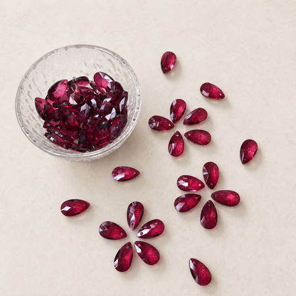 Medium Teardrop Crystal Beads for Handmade Flower Crafting
