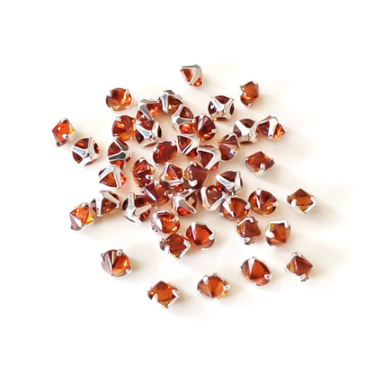 OneMillet 3A Grade Round Reverse-Clamp Zircon 4MM