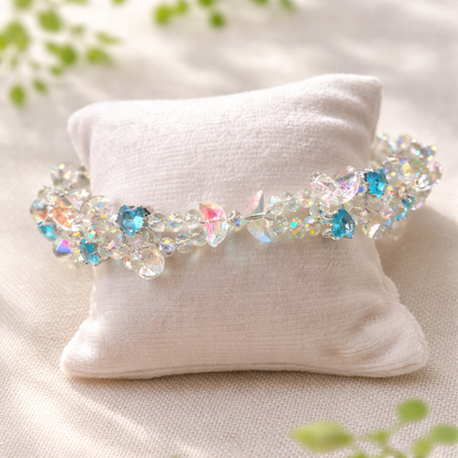 Handgefertigtes Perlen- und Aquamarinarmband