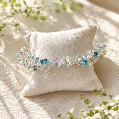 Handgefertigtes Perlen- und Aquamarinarmband