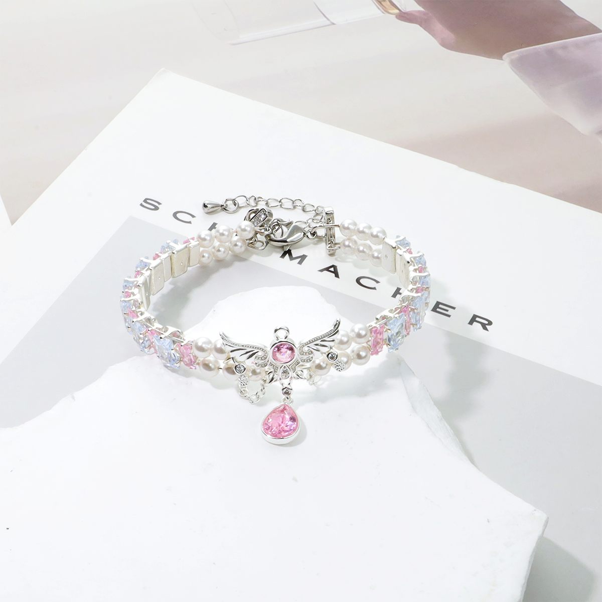 Pulsera de aguamarina y perla hecha a mano