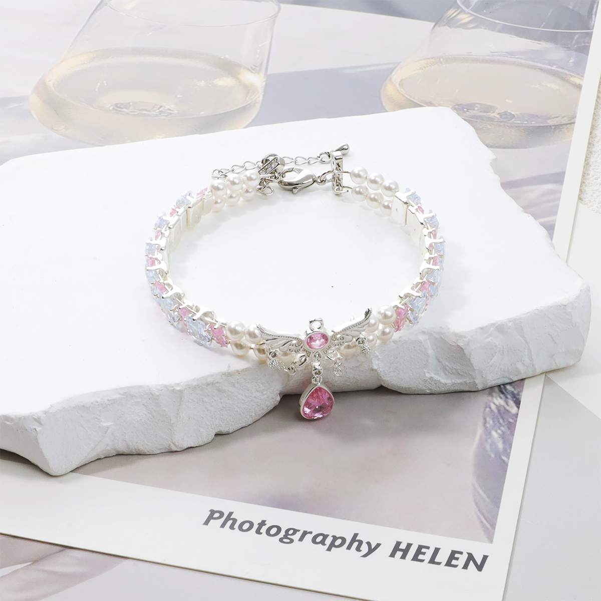 Pulsera de aguamarina y perla hecha a mano