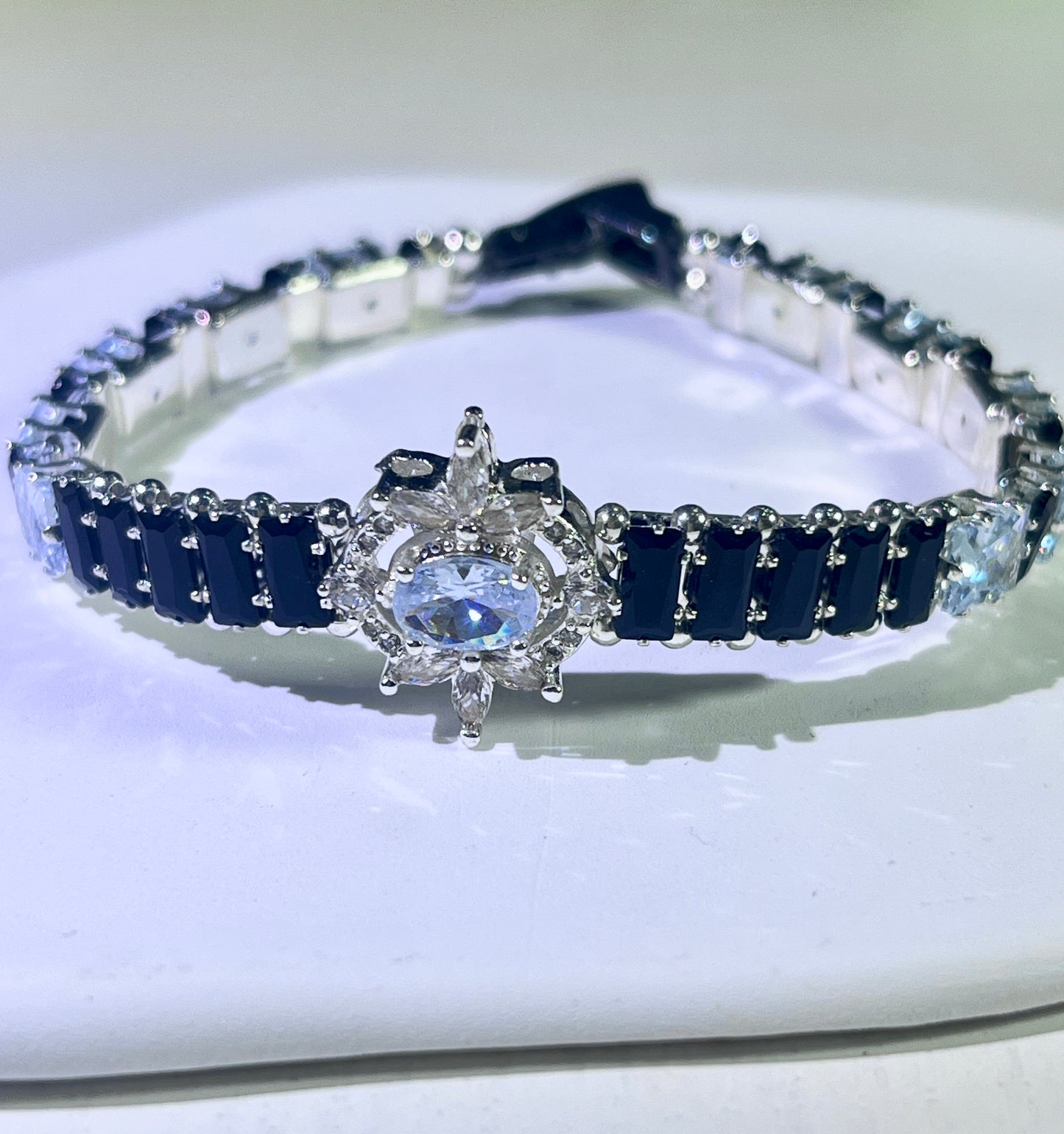 Pulsera de aguamarina y perla hecha a mano