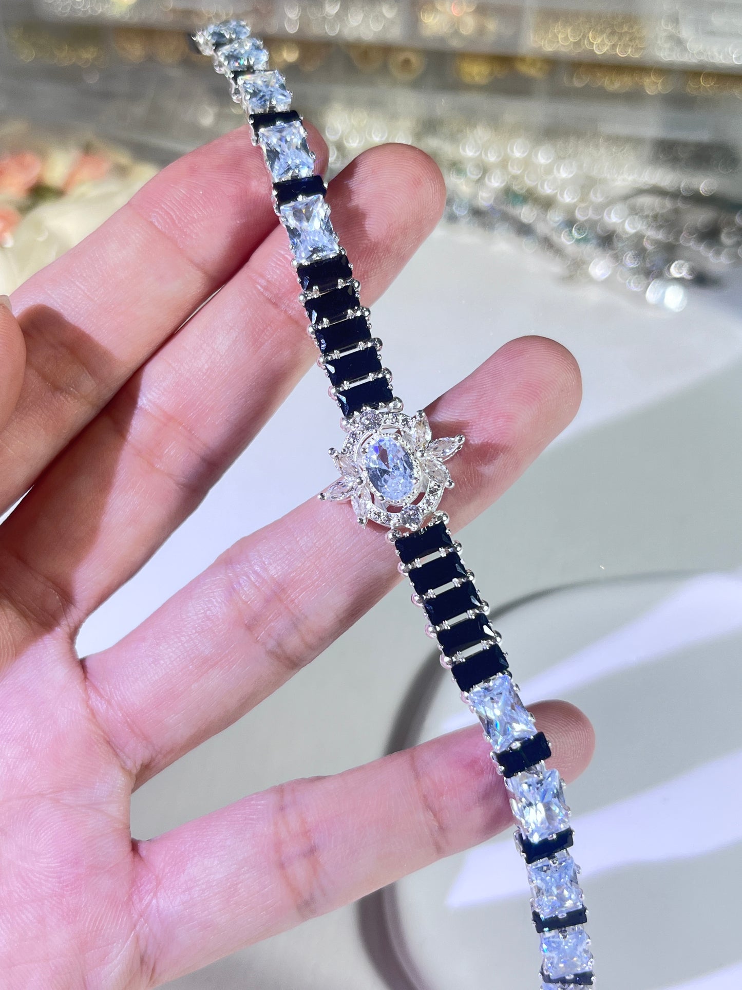 Pulsera de aguamarina y perla hecha a mano