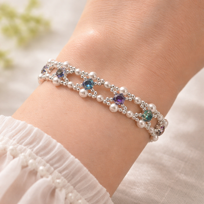 Handgefertigtes Perlen- und Aquamarinarmband