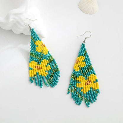 Baumelnde Rocailles-Perlen-Handgefertigte Quastenohrringe - Perfekt für den Urlaub