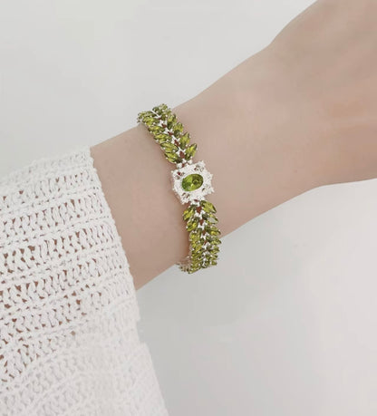 Pulsera de aguamarina y perla hecha a mano