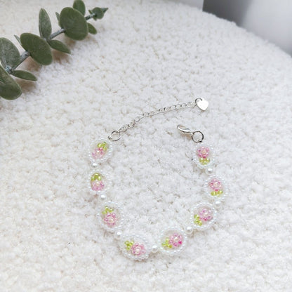 Pulsera de cuentas de arroz hecha a mano