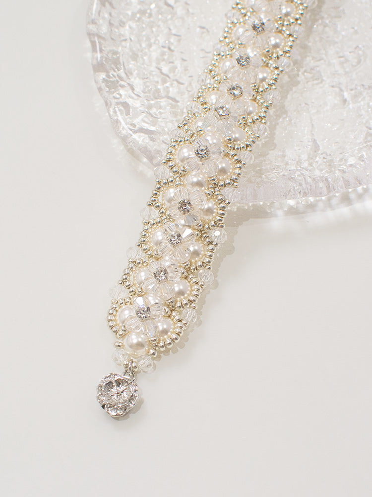 Pulsera de perlas y semillas de alta calidad hecha a mano