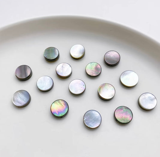 Natürliche Süßwassermuschelperlen (10 Stück)