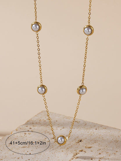 Collar de perlas hecho a mano con cuentas en forma de corazón