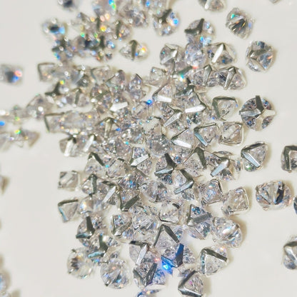 OneMillet 3A Grade Round Reverse-Clamp Zircon 6MM