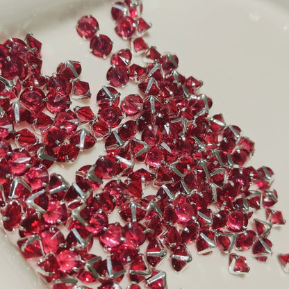 OneMillet 3A Grade Round Reverse-Clamp Zircon 6MM