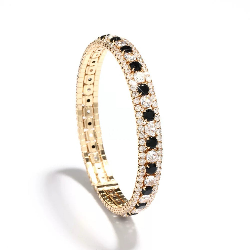 Handgefertigtes Perlen- und Aquamarinarmband