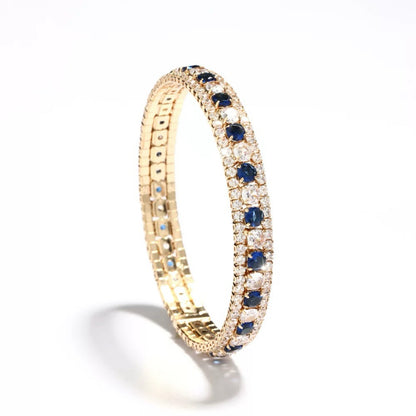 Handgefertigtes Perlen- und Aquamarinarmband