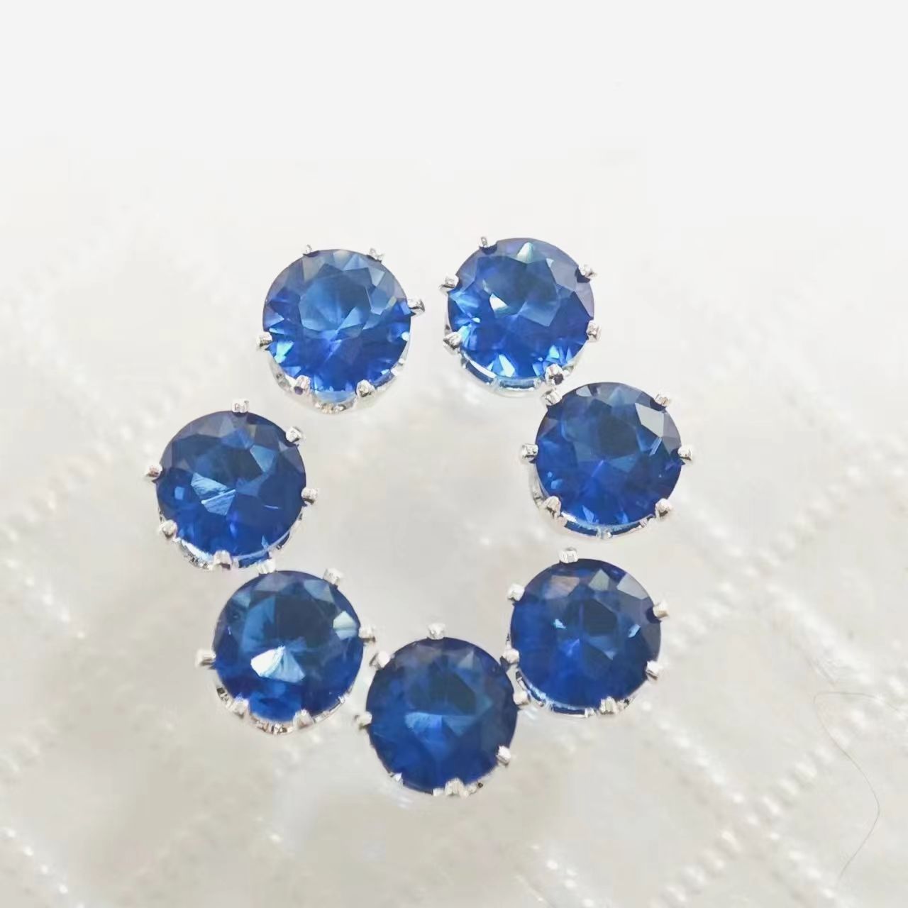 OneMillet Round Cubic Zirconia Beads AAA Silver Plated