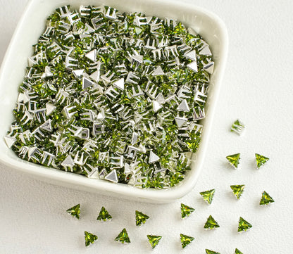 OneMillet Triangle Zirconia Beads 4MM