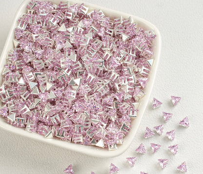 OneMillet Triangle Zirconia Beads 4MM