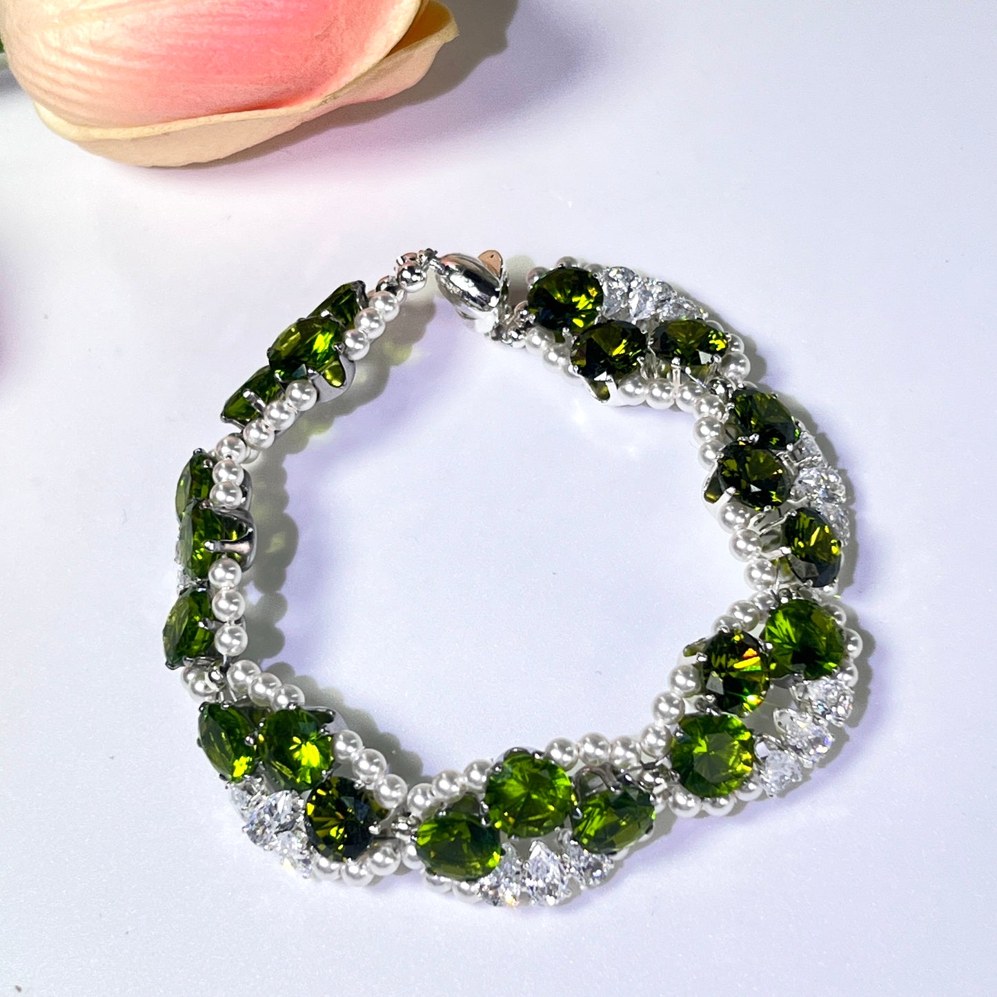 Pulsera de aguamarina y perla hecha a mano