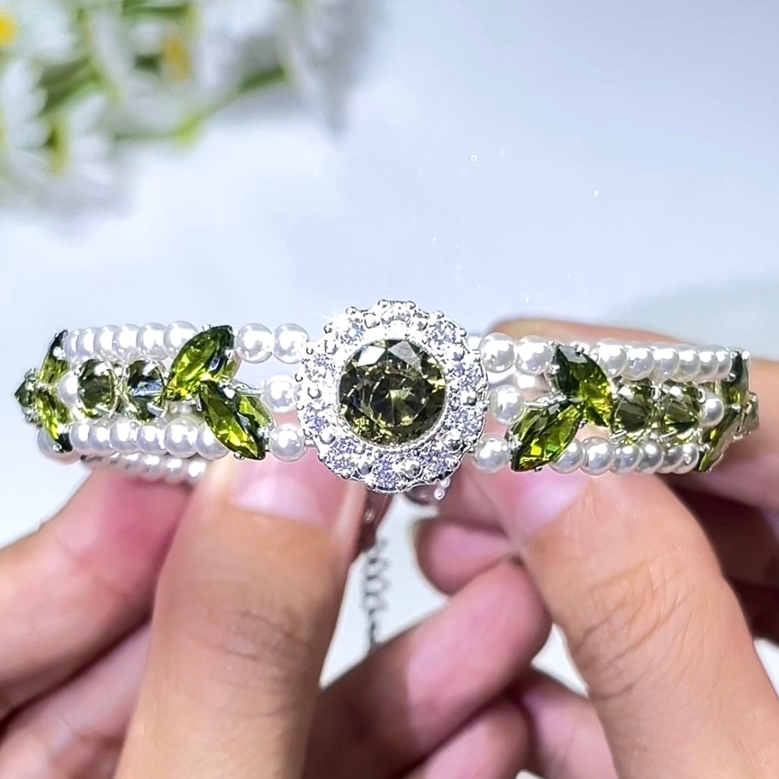 Pulsera de aguamarina y perla hecha a mano