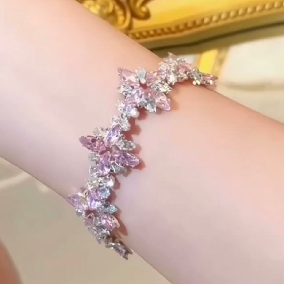 Pulsera de aguamarina y perla hecha a mano