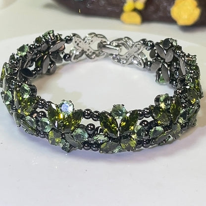 Pulsera de aguamarina y perla hecha a mano