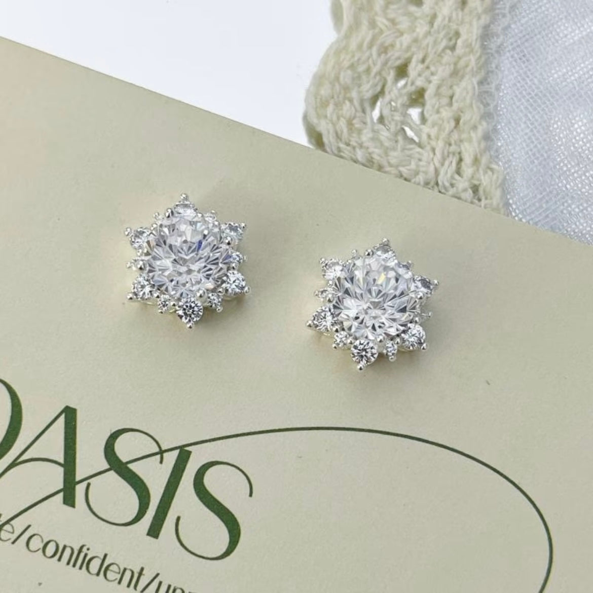 Pulsera de aguamarina y perla hecha a mano