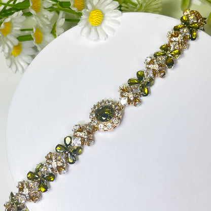 Pulsera de aguamarina y perla hecha a mano